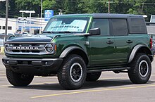 2023 Ford Bronco 4-Door Big Bend with Sasquatch Package, front left