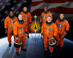 v. l. n. r. Leland Melvin, Charles Hobaugh, Michael Foreman, Robert Satcher, Barry Wilmore, Randy Bresnik