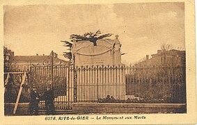 Monument aux morts.