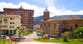 Vista de la Parroquia de San Martín de Tours