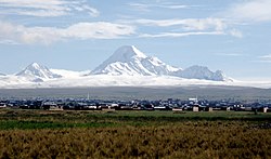 El Alto with the Andes in the background