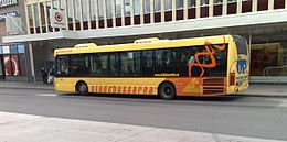 Stadsbuss på Gustav III torg i Östersund.