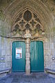 Église paroissiale Saint-Pierre : portail d'entrée.