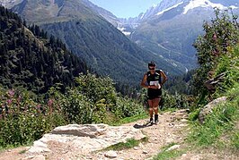 Kilian Jornet tijdens zijn winnende wedstrijd in de Ultra-Trail du Mont-Blanc van 2008