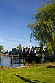 Voormalige spoorbrug in Uithoorn, in gebruik als busbaan; 2010.