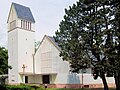 Kirche St. Peter und Paul in der Siedlung Cité Rossallmend