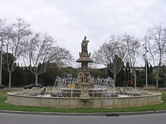 Fonte de Ceres (1825-1830), de Celdoni Guixà, plaza de San Jorge (Montjuïc).