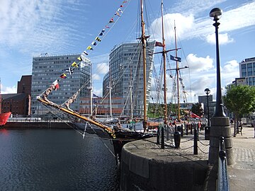 la havenoparto Canning Dock