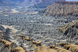 Badlands below North Caineville Plateau by the Fremont River, Utah