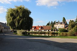 Skyline of Le Boullay-Thierry