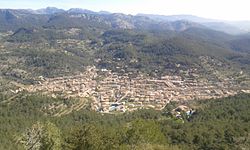 Skyline of Esporlas