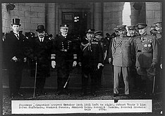 From left to right: Robert Woods Bliss, Robert Coontz, Kanji Kato, Kunishige Tanaka [ja], Andre Brewster at the Washington Conference on 24 October 1921.