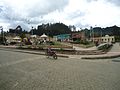 Panorámica del parque y alcaldía.