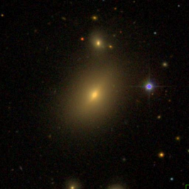 NGC 4187B (boven NGC 4187)