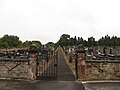 Le cimetière israélite.