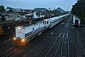 Kereta api Sriwijaya saat tiba di Stasiun Tanjungkarang.