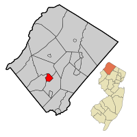 Location of Newton in Sussex County highlighted in red (left). Inset map: Location of Sussex County in New Jersey highlighted in orange (right).