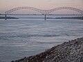 Een boogbrug over de Mississippi (VS)