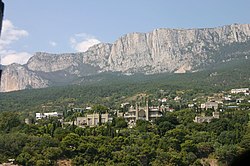 The Vorontsov Palace with the dominant Crimean Mountains in the background.