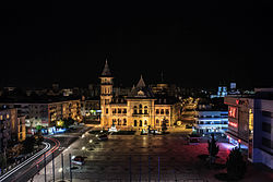 Dacia Square at night