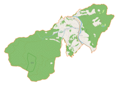 Mapa konturowa gminy Rytro, blisko centrum na prawo znajduje się punkt z opisem „Sucha Struga”