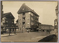 Woningen en winkels, Amsterdam