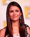 Nina Dobrev interpreta Tatia