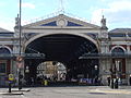 The entrance of the Grand Avenue from the south