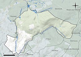 Carte en couleur présentant le réseau hydrographique de la commune