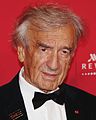 Elie Wiesel op 24 april 2012 overleden op 2 juli 2016