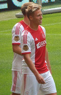 Viktor-fischer-1379795691-crop.jpg