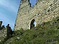 Östliche Ringmauer mit Eingangstor