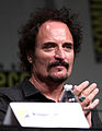 Kim Coates interpreta Alex "Tig" Trager