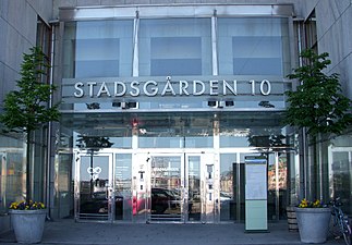 Entré "Stadsgården 10".