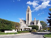 The Vanden Brul pavilion serves as a passage between the 1968 wing and the Cutler Union.