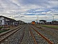 Stasiun Pulu Brayan peron, tampak terlihat depo baru Railink