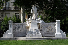 Monument à Alphand.