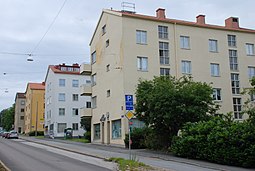 Fridhemsgatan i Sandarna med de för området typiska funktionalistiska husen.