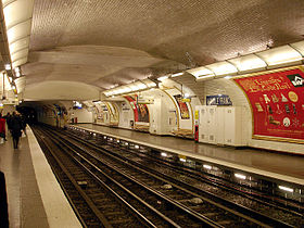 Stacio Anatole France sur linio 3 de la Metroo de Parizo