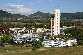 Thermalbad mit Turmhotel