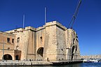 The masting sheer on Sheer Bastion in Dockyard Creek.