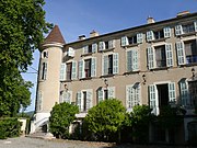 Le château de La Castille.