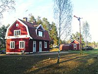 A estação ferroviária de Österbymo