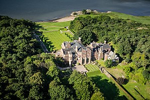 Tjolöholms slott från ovan.