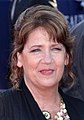 Ann Dowd interpreta Estabrooks Masters.