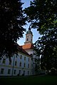 Neustift Klostergarten Sankt Peter und Paul