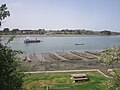 Tables ostréicoles au nord de Pointe Noire le long de la Rivière d'Auray