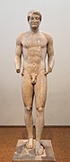 Kouros d'Aristodikos. Marbre de Paros, H. 1,96 cm. 510-500. MNArch Athènes.