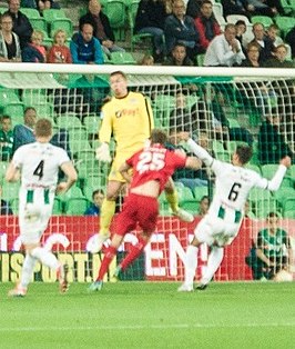 Peet Bijen scoort de 0-2 in de bekerwedstrijd FC Groningen-FC Twente op 27 september 2018