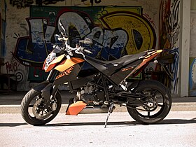 Image illustrative de l’article KTM 690 Duke